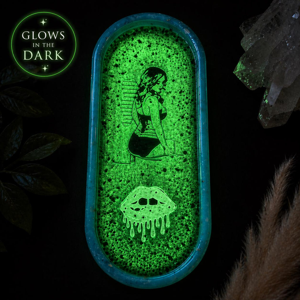 Personalized Glow in the Dark Resin Tray with Hidden Image, Custom Handmade Trinket Tray, Jewelry Dish, Gift for Her
